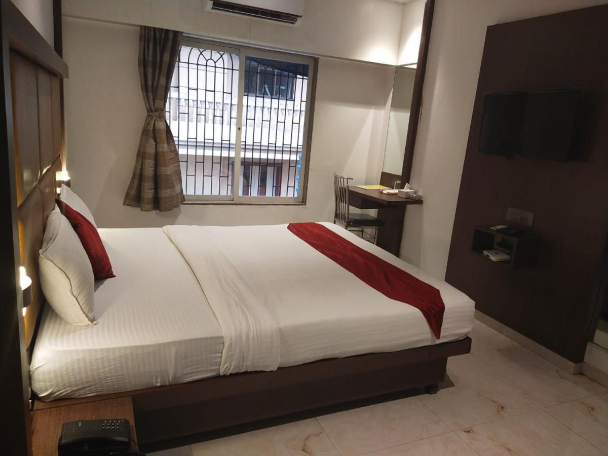 Hotel Monarch Express Near Karnala Sports Academy Panvel,Navi Mumbai Esterno foto