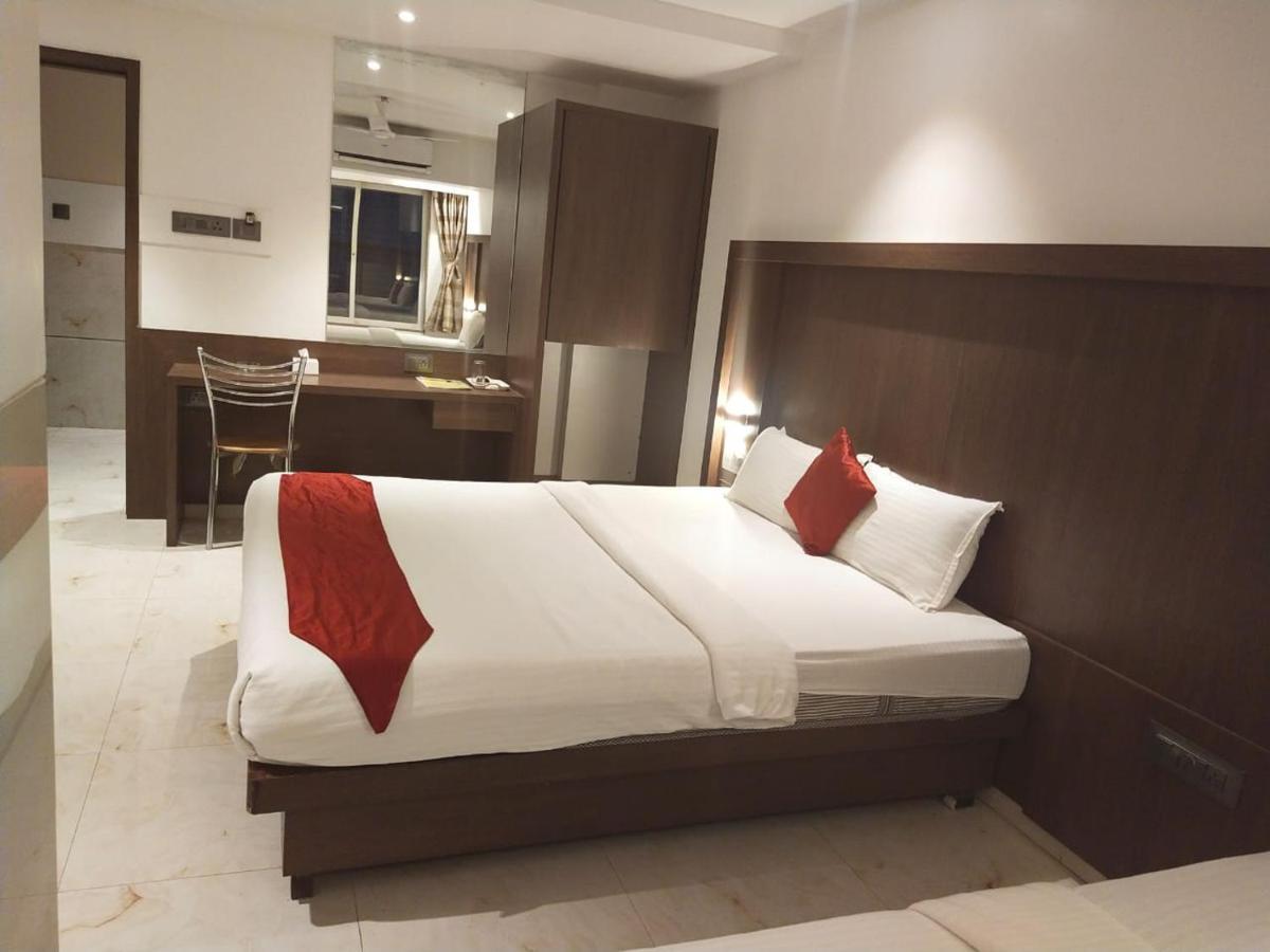 Hotel Monarch Express Near Karnala Sports Academy Panvel,Navi Mumbai Esterno foto