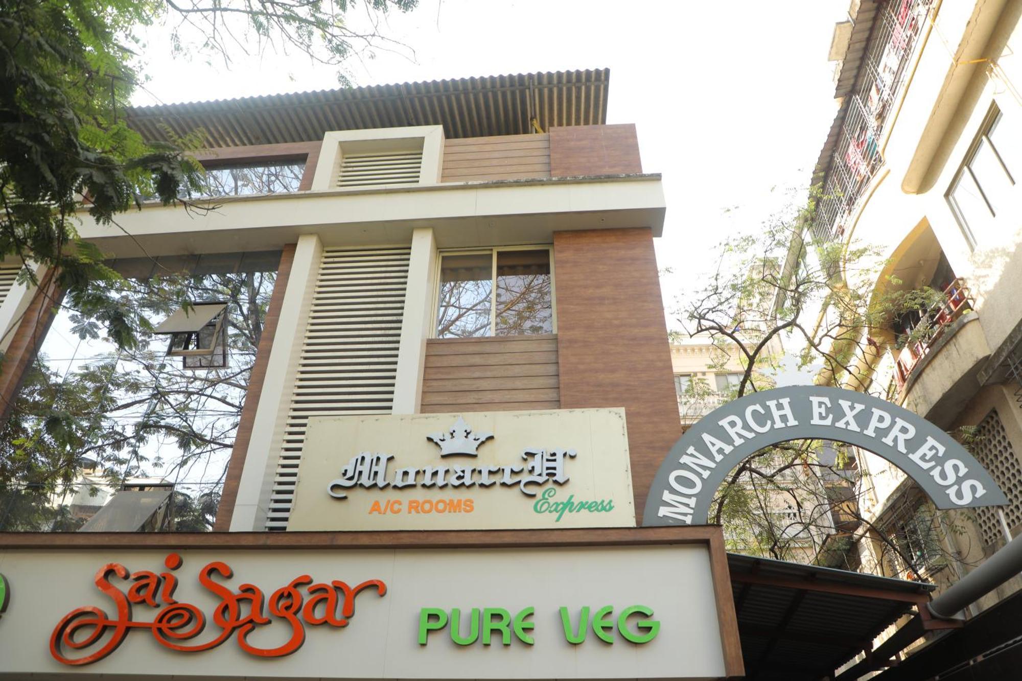 Hotel Monarch Express Near Karnala Sports Academy Panvel,Navi Mumbai Esterno foto