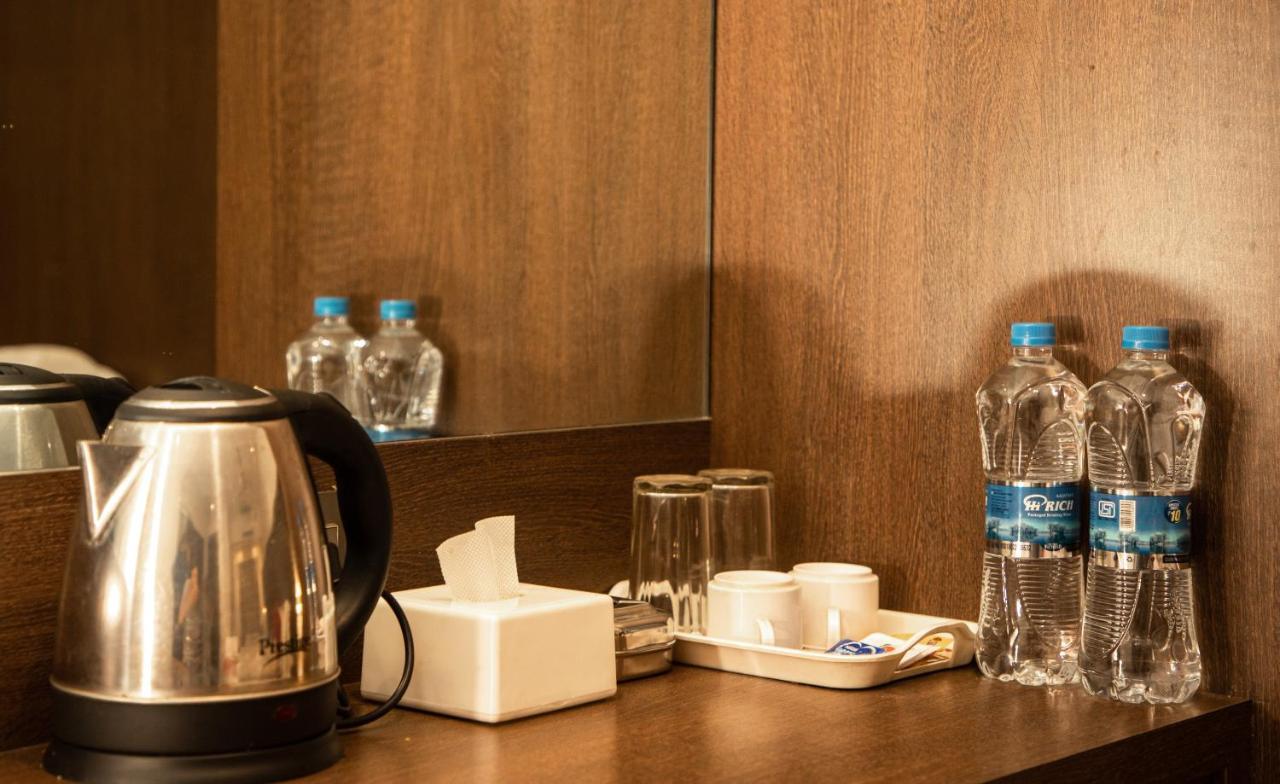 Hotel Monarch Express Near Karnala Sports Academy Panvel,Navi Mumbai Esterno foto